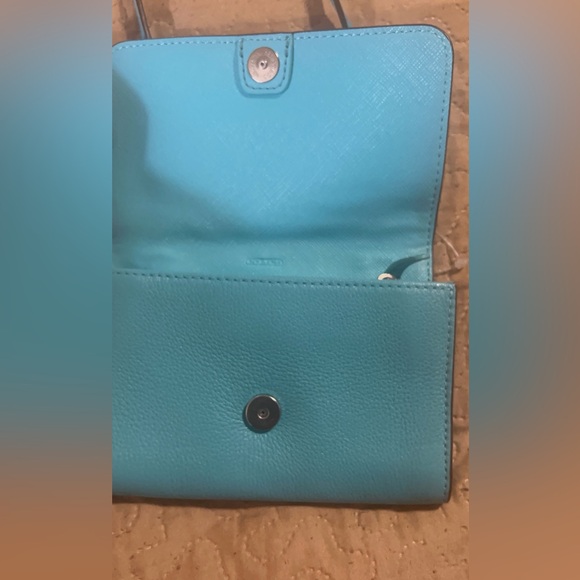 Coach Blue Crossbody Bag with Structured Design - Picture 3 of 14